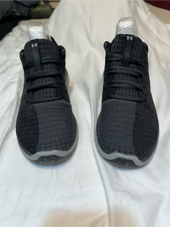 Under Armour Shoes - Under Armour Black Lightweight Training Shoes